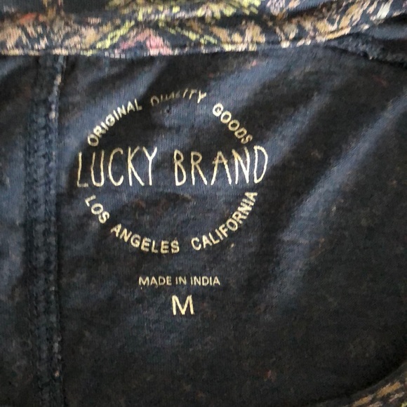 Lucky Top - Picture 6 of 7